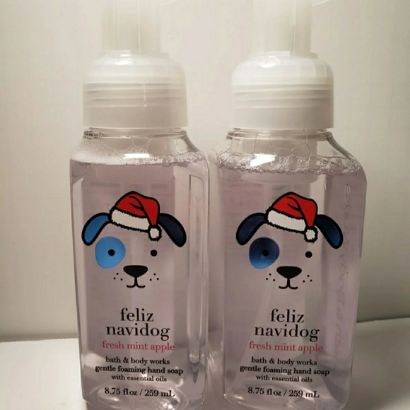 FOAMING HAND SOAP- FELIZ NAVIDOG 2pcs